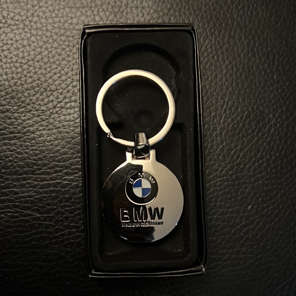 Lex Car Keychain Designz - Picture 2 of 2